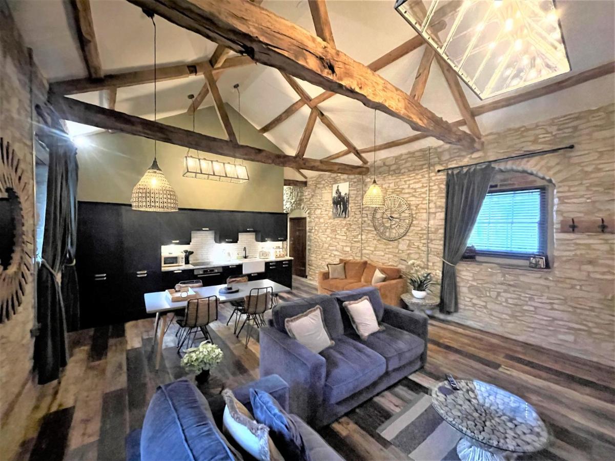Marske Stables, Yorkshire Dales Villa ภายนอก รูปภาพ